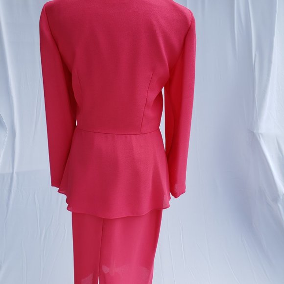 Vintage hot pink crepe suit - Picture 7 of 8